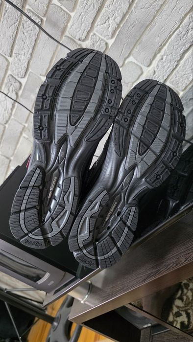 Оригинальные кроссы New balance