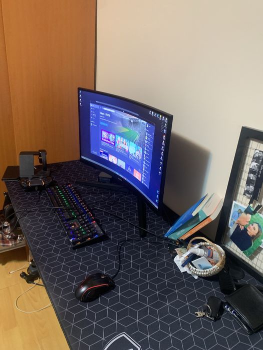 Monitor 2K Samsung Odyssey G5 27” 165Hz Curbat