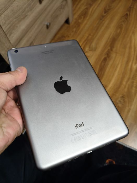 Tableta iPad mini 3 64gb negru