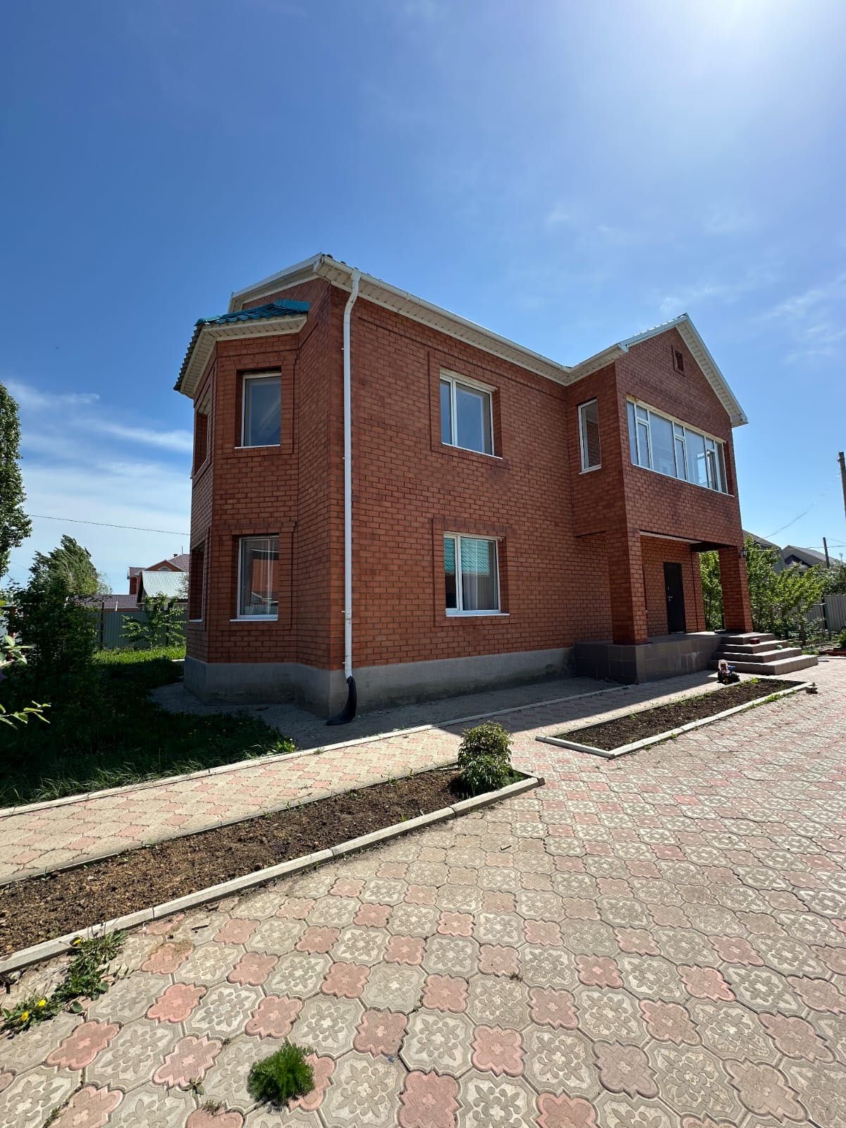 Продам коттедж в р.Болашак, ул.Сельмаш 99