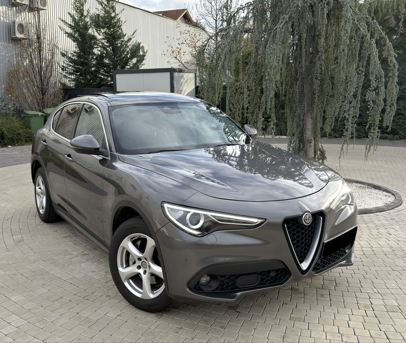 Alfa Romeo Stelvio Q4 (4x4) 2017