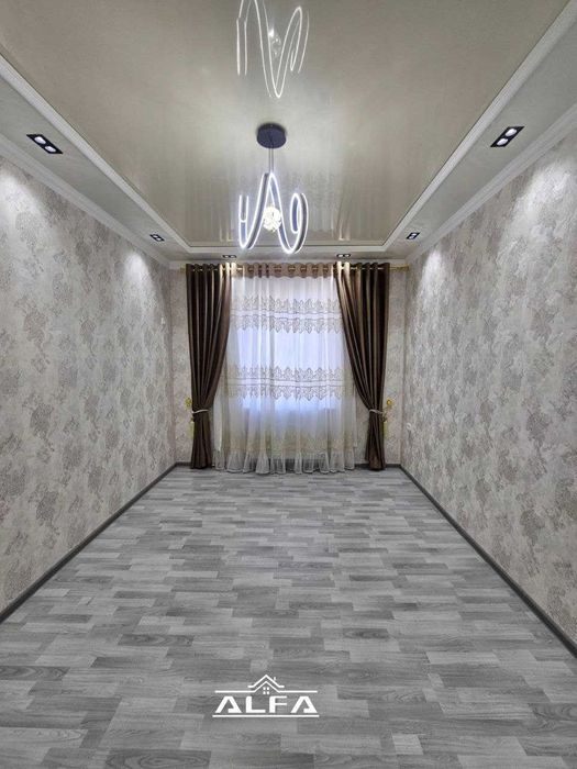 Buxoroda kvartira sotiladi 2 xonali 70m² 4-qavat.