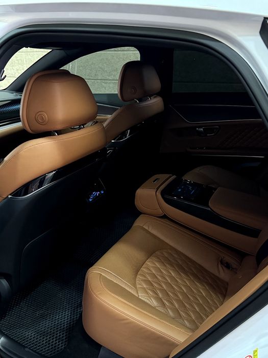 Byd HAN 2 mator 3.9 sekund