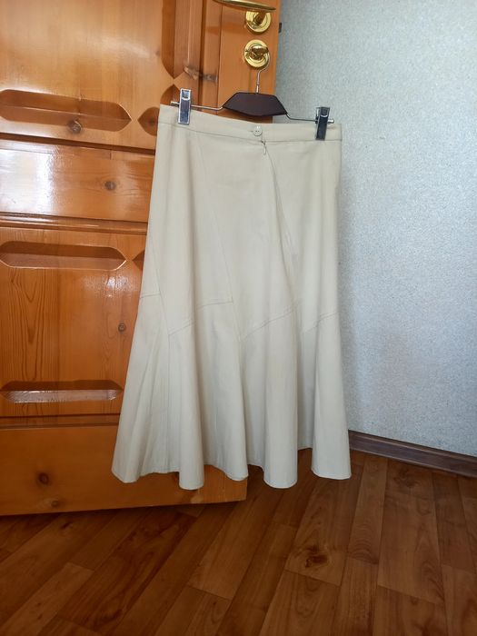 Продаётся женский костюм