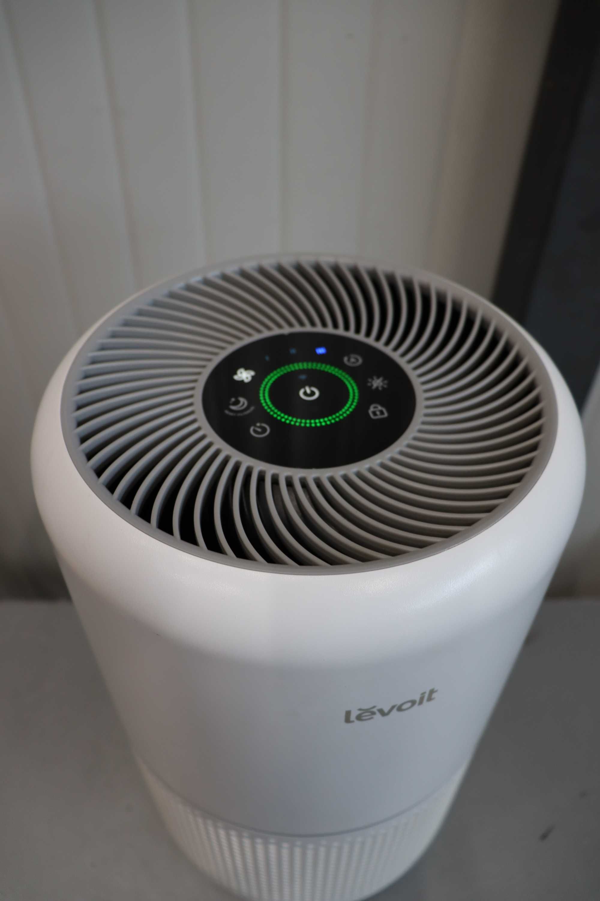 Пречиствател на въздух LEVOIT CORE 300S