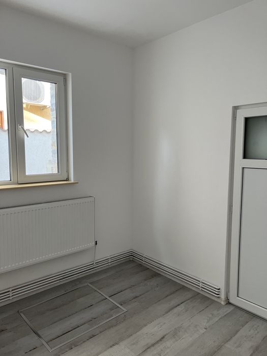 Proprietar. Vand urgent 2 case in Domeni