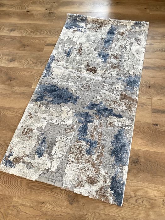 Covor in stare foarte buna