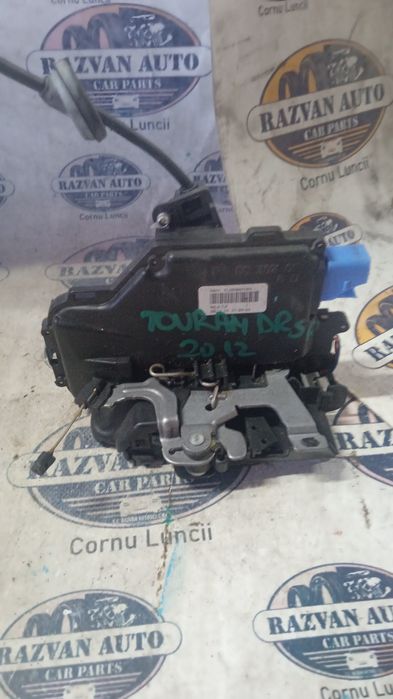 broasca dreapta spate volkswagen touran 2012