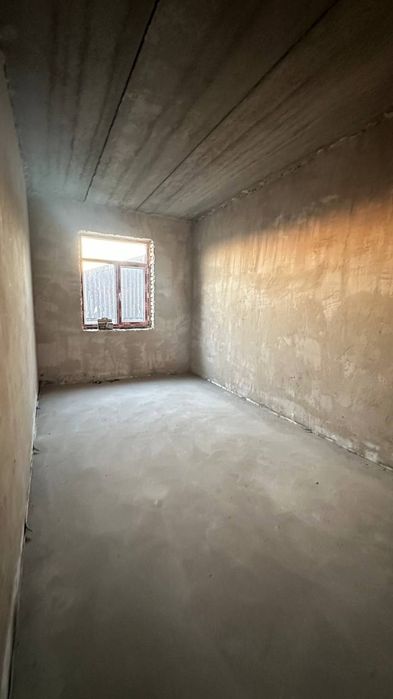 Melodiya tomonda 3 xonali korobka sotiladi