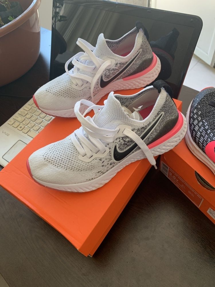 Маратонки NIKE