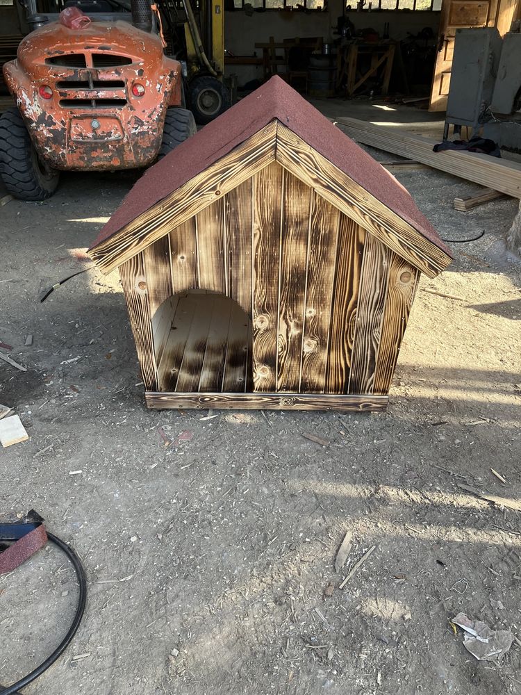 Кучешки къщички / къщи за кучета / кучешки колибки