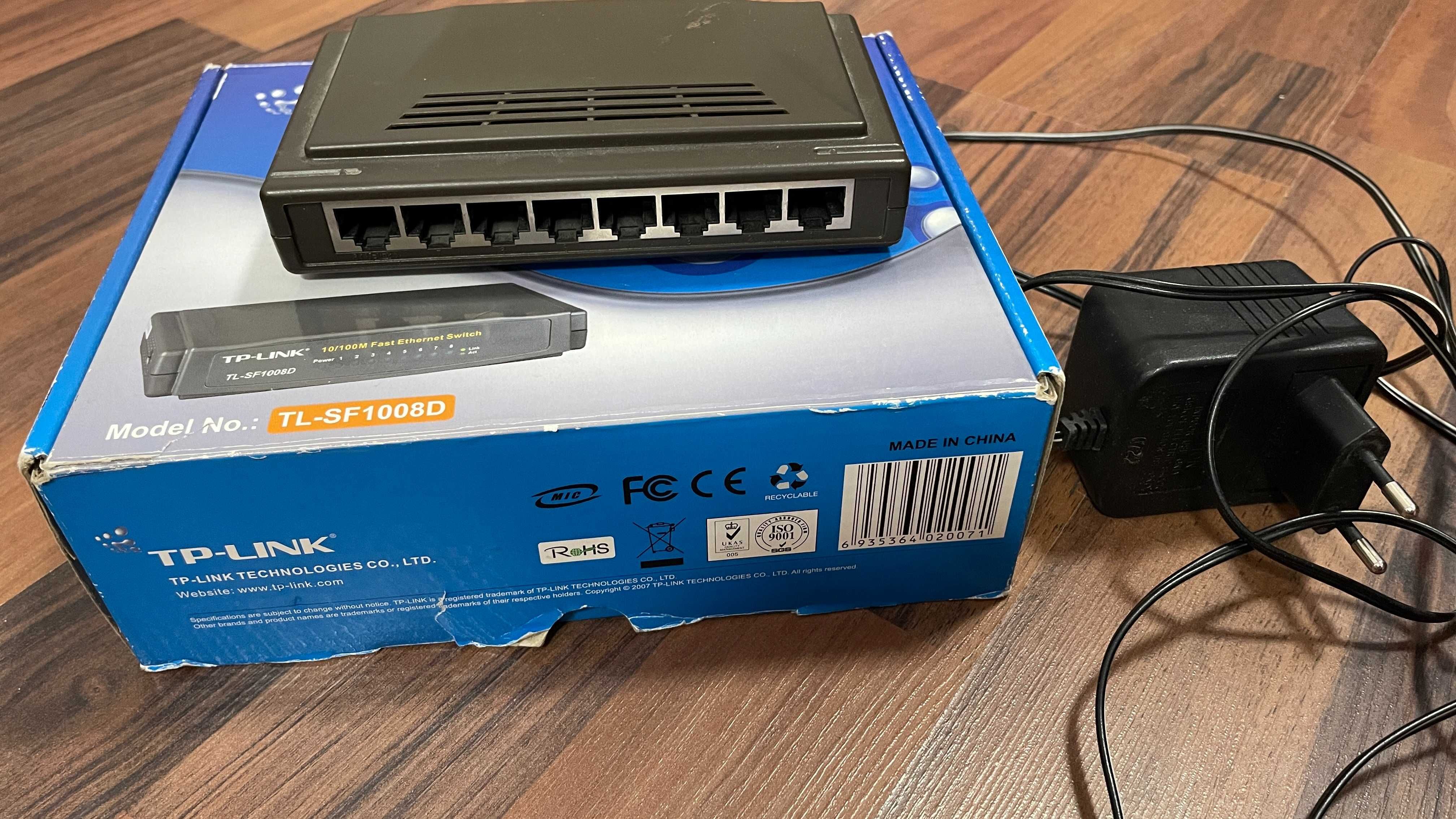 Switch 10/100 TP-Link SF1008-D