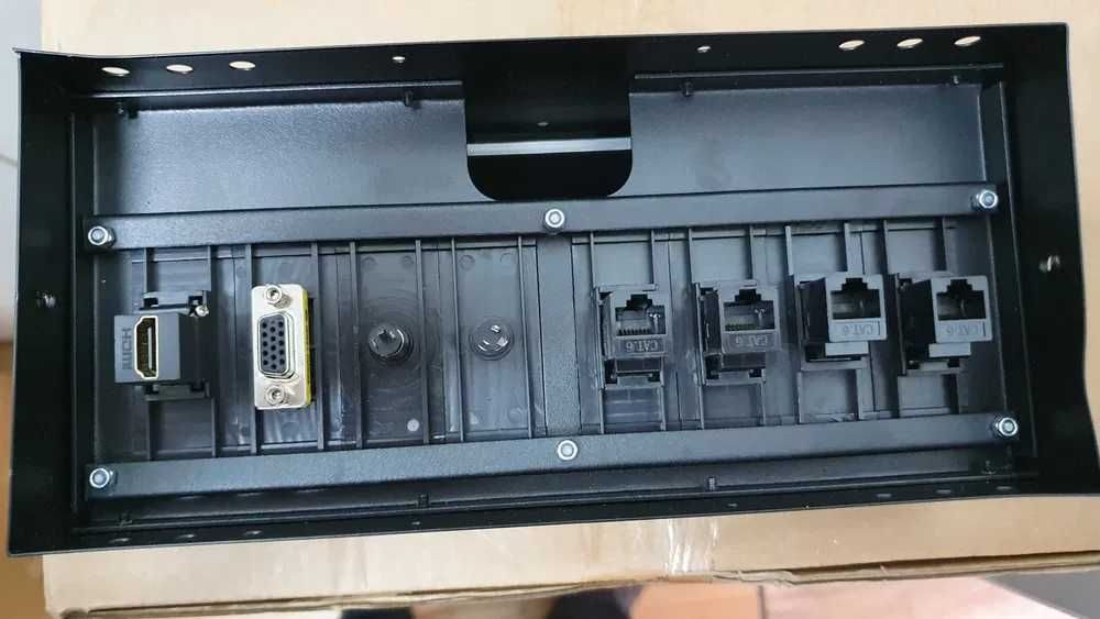 Сервер Fujitsu RX300 S8, Switch 48, Настольная Розетка