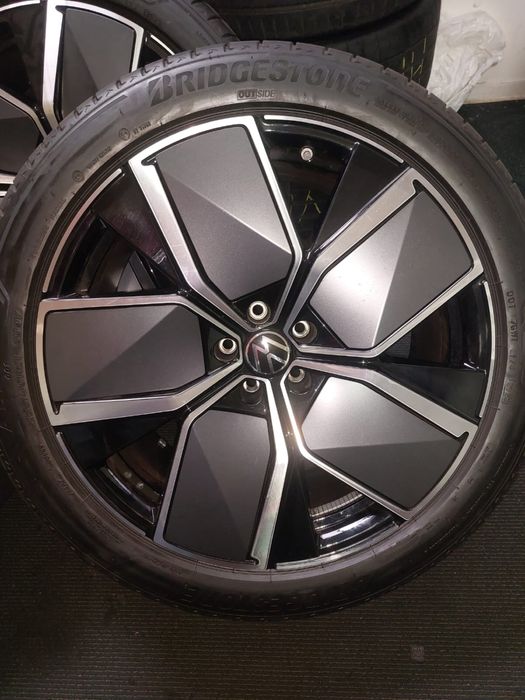 Jante Originale VW Touareg III CR7 R-line R21 echipate vara noi