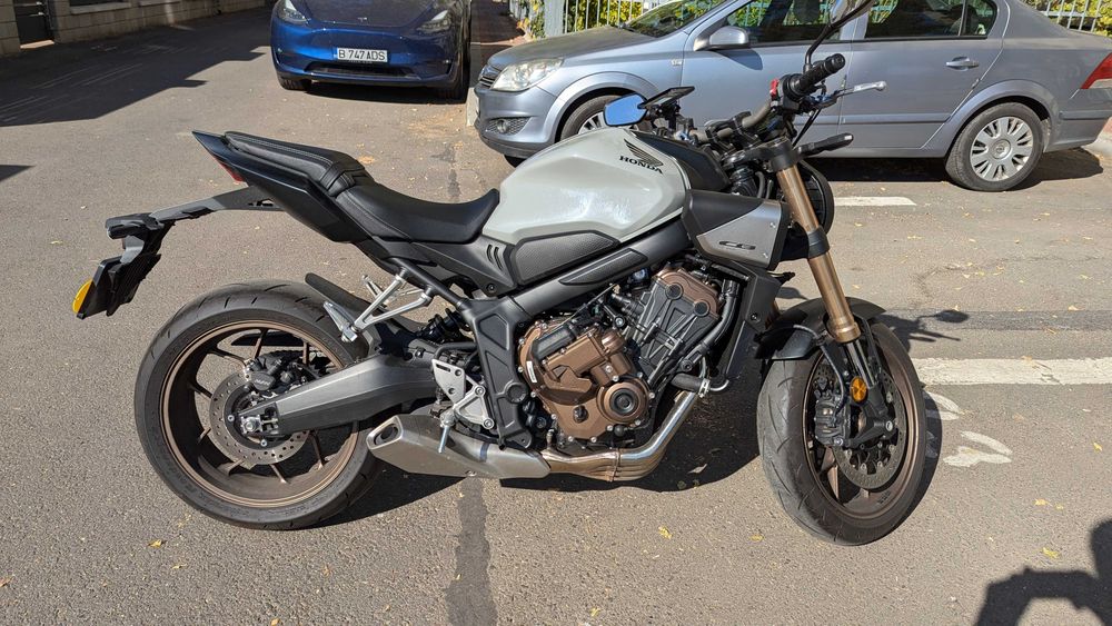 Honda CB650E E-Clutch 2024 garantie TVA deductibil