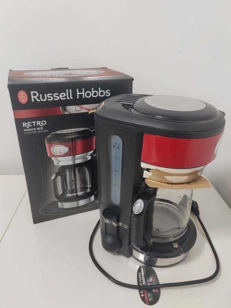 Expresor Russell Hobbs Retro