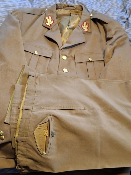 Tinuta militara de infanterie