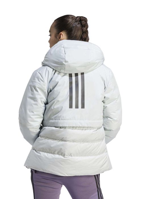 Яке Adidas зимно