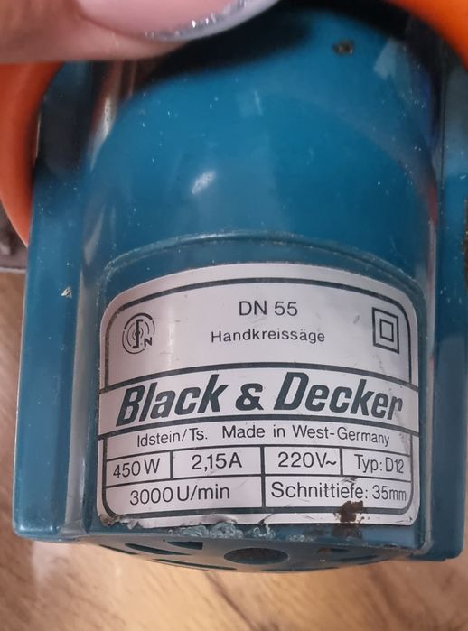 Ръчен цирколяр Black i Decker 450w