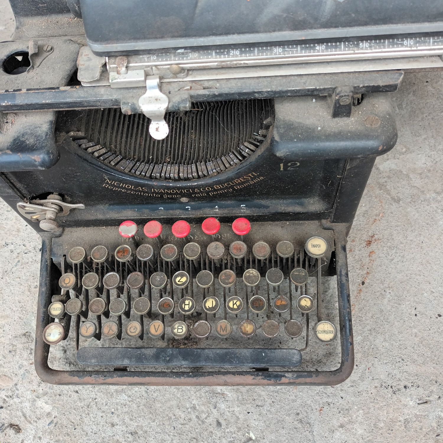 Mașină scris antică Remington