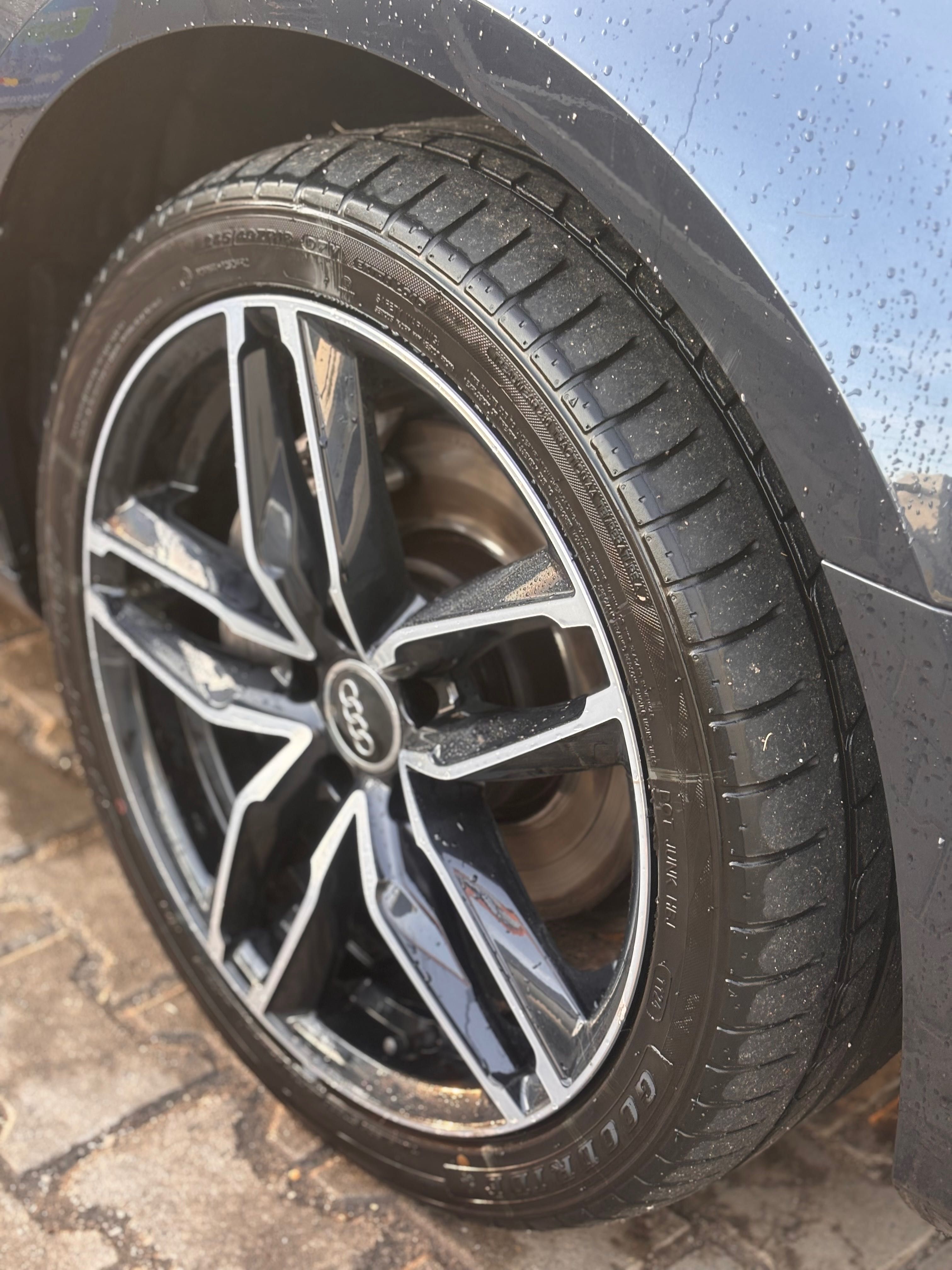 Audi A4 2.0TDI quattro