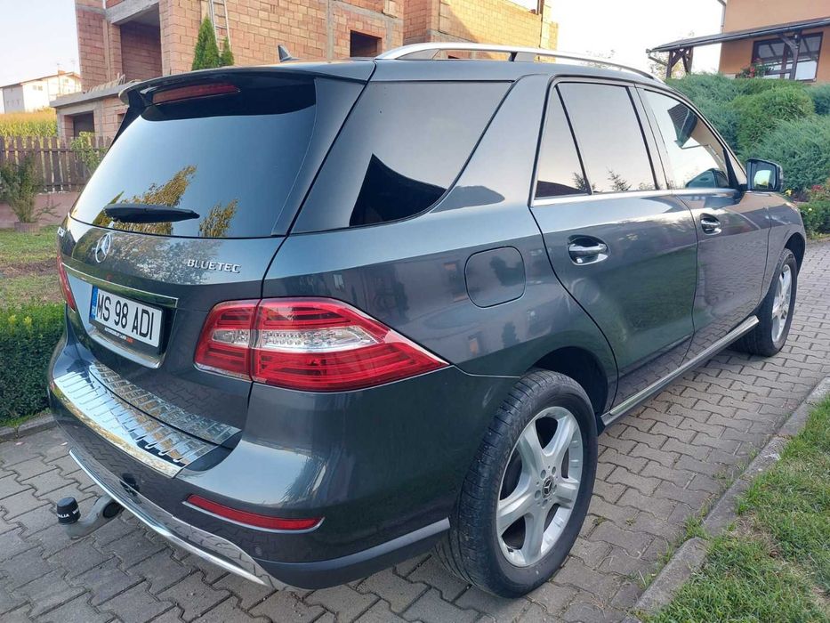Mercedes Benz ML 250 CDI 4Matic (4X4) 204 CP EURO 6 ILS