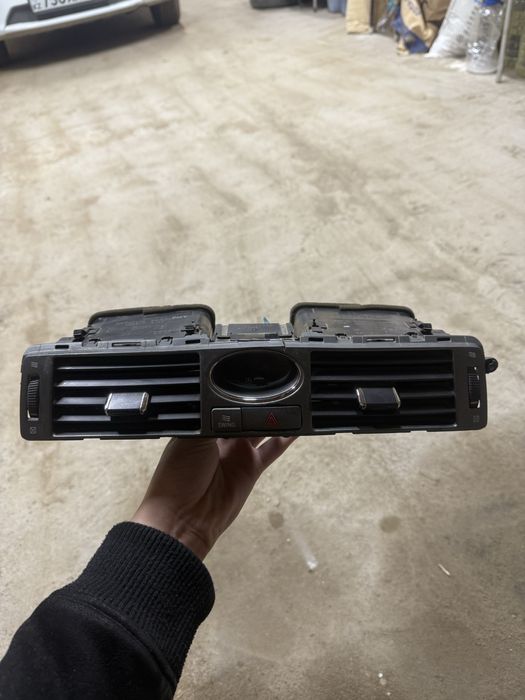 Тойота моджеста га дефлектор сатылады оригинал сост жаксы