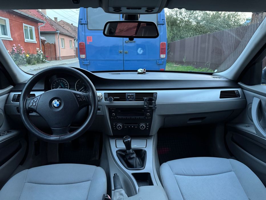 BMW e91 320d / 163cp** / M47 / M Style / LED Angel Eyes / r18