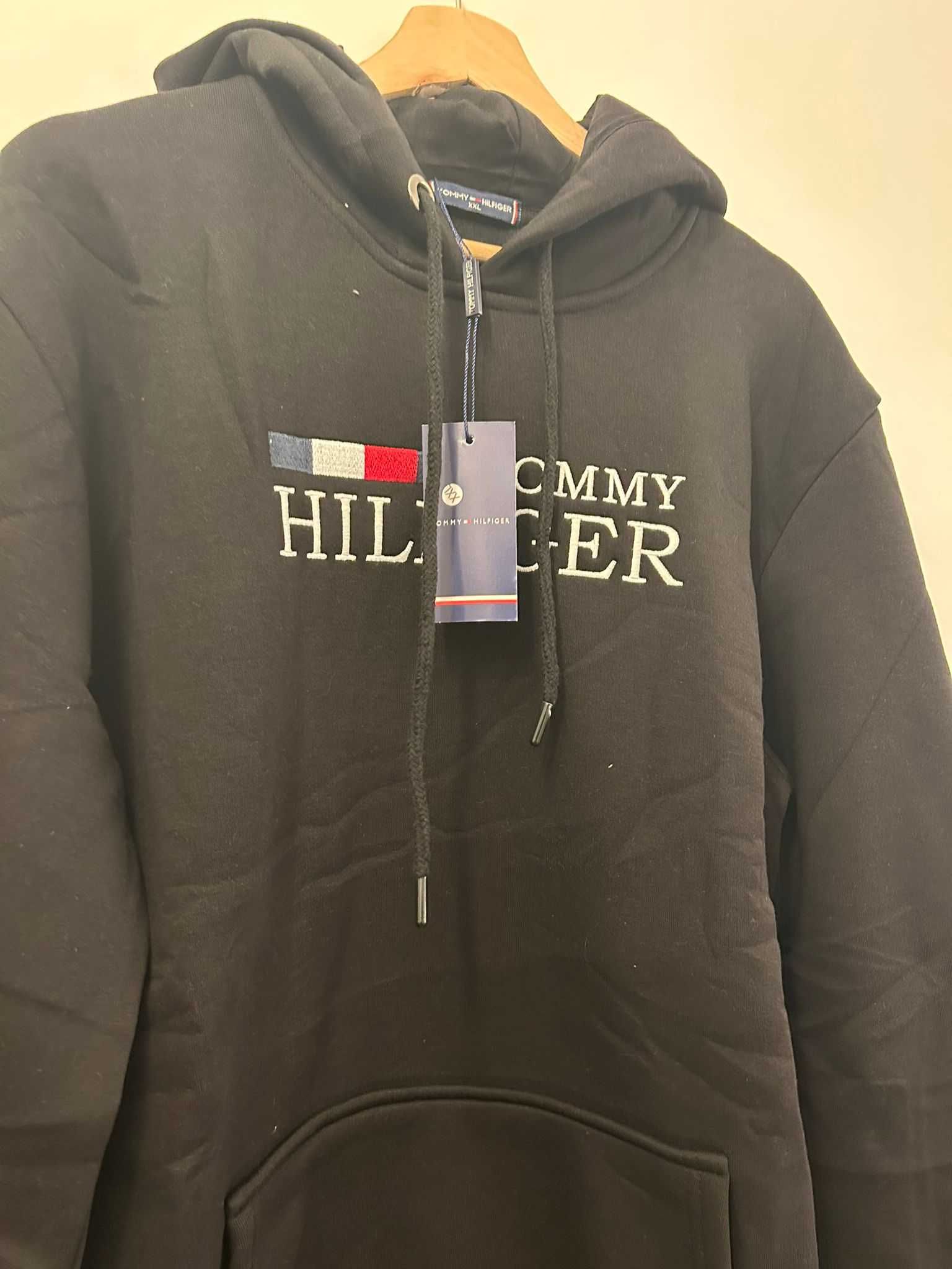 Hanorac TommyHilfiger, Imprimeu Cusut, Premium, Marimea XL si XXL