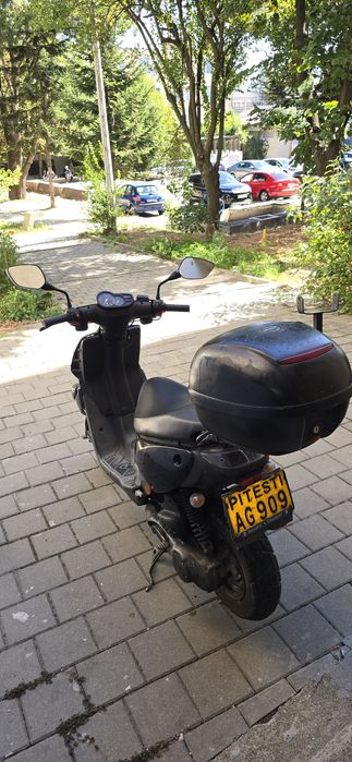 Scuter Peugeot Trek