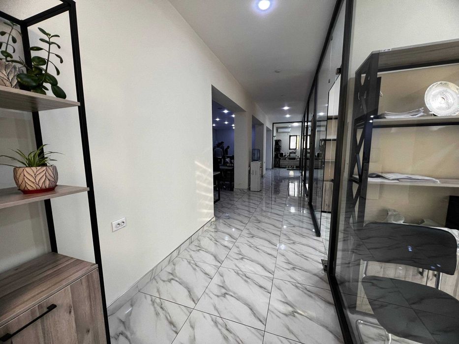 АРЕНДА — Отдельно стоящее здание 400 м² на Лабзаке (55)