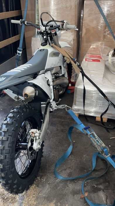 KTM 250 TBI KTM 300 TBI 2025 KTM F 350 Exc nou inmatriculat husqvarna