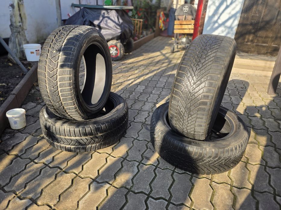 Anvelope iarna 215 55 17 R17  Pirelli 2023