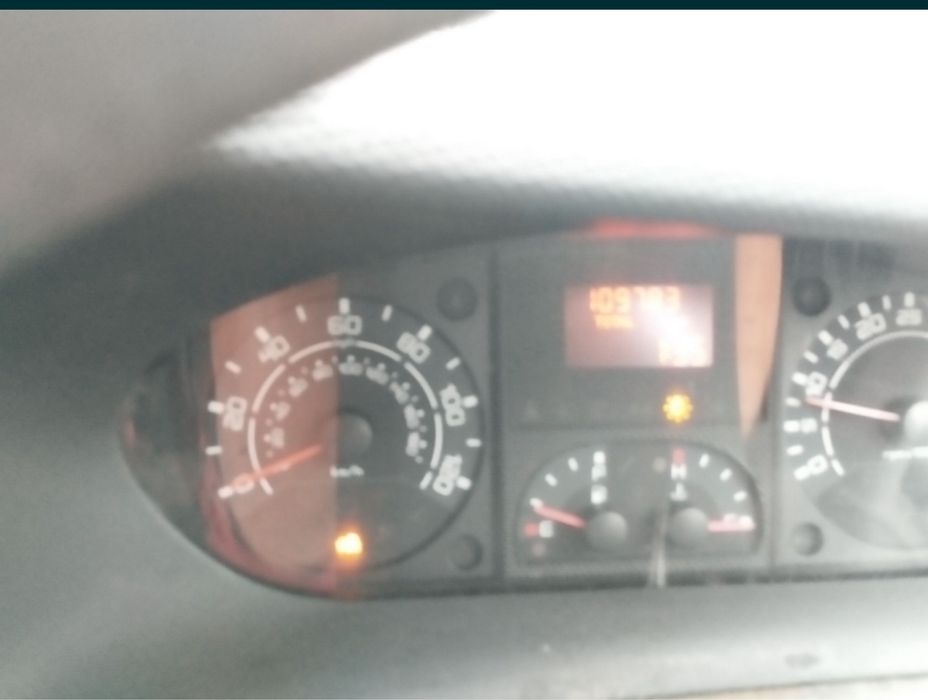 Самосвал 2012 год с падащ борд двойна кабина 3.5 тона