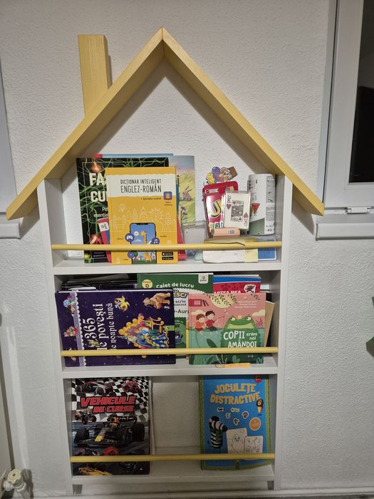 Biblioteca Casuta Montessori