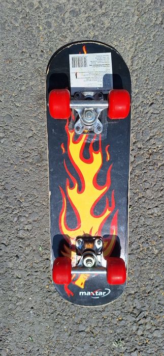 Skateboard de vânzare