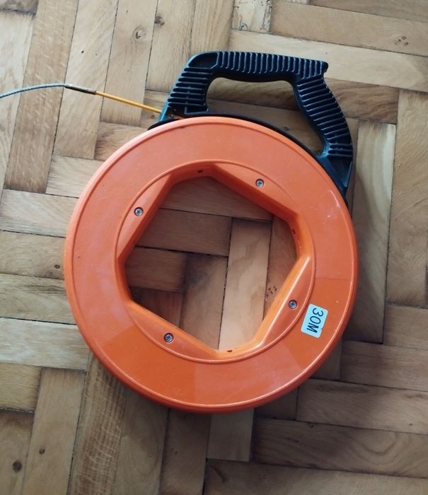 Extractor de cablu electric neconductiv Rewe, lungime 30 m, maner ergo