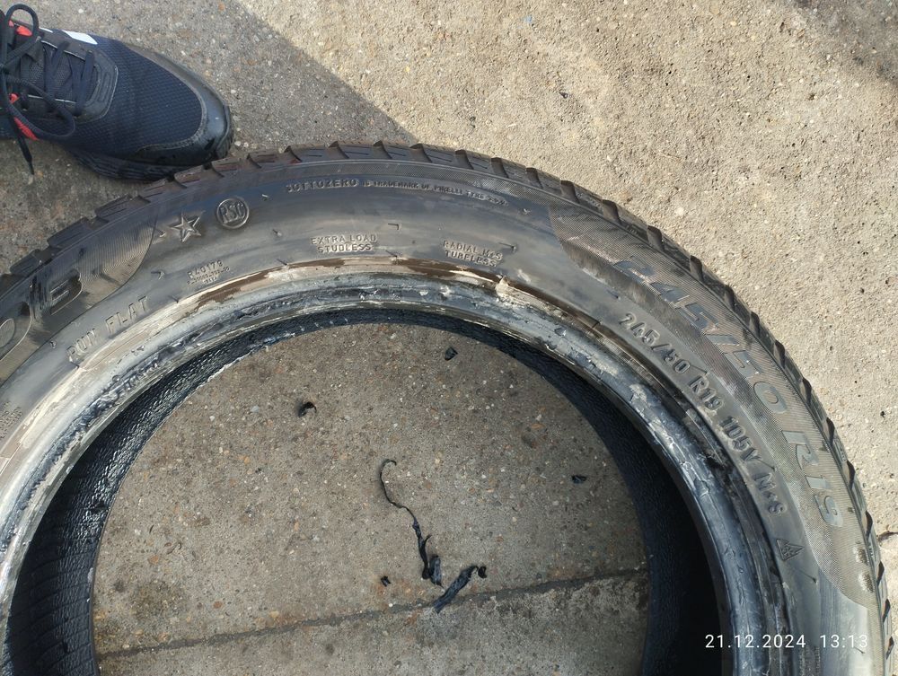 2 buc Pirelli iarna 245 50 R19 Runflat DOT 2021