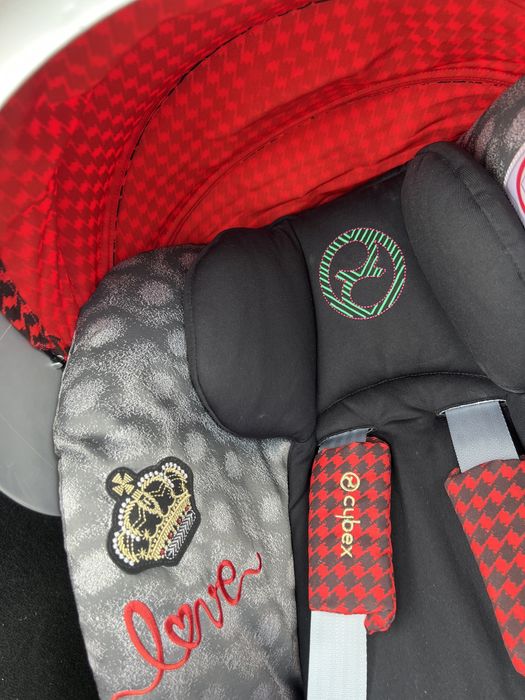 Scoica Cybex, rebellious cloud Z