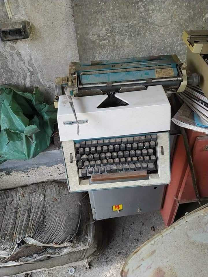 Ретро Пишеща машина