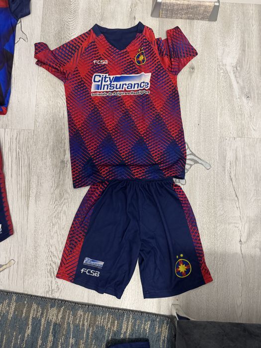 Echipament fotbal copii Fcsb