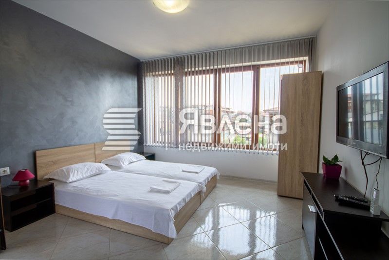 Продава се Хотел в Приморско - 715 кв.м за 826 €/кв.м - Снимка #6