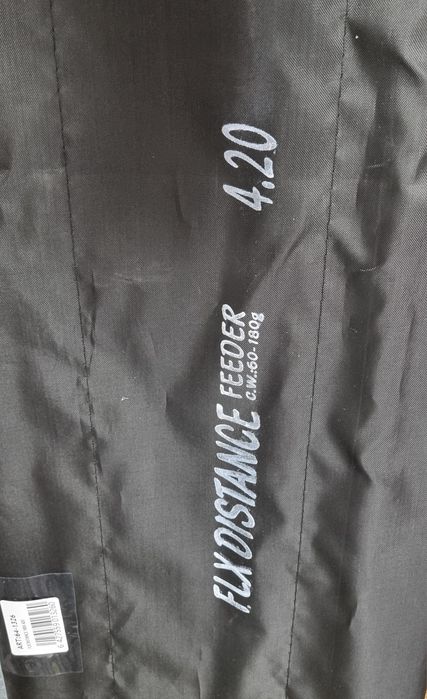 Feeder FL FLX DISTANCE 4.20m 60-180g + Mulineta Pro FL Strategist 6500