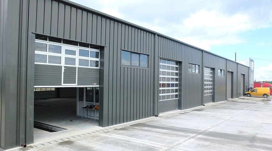 Vand hala metalica 8x25,structura,panouri sandwich și alte dimensiuni