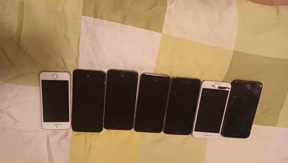 telefoane defecte pt piese