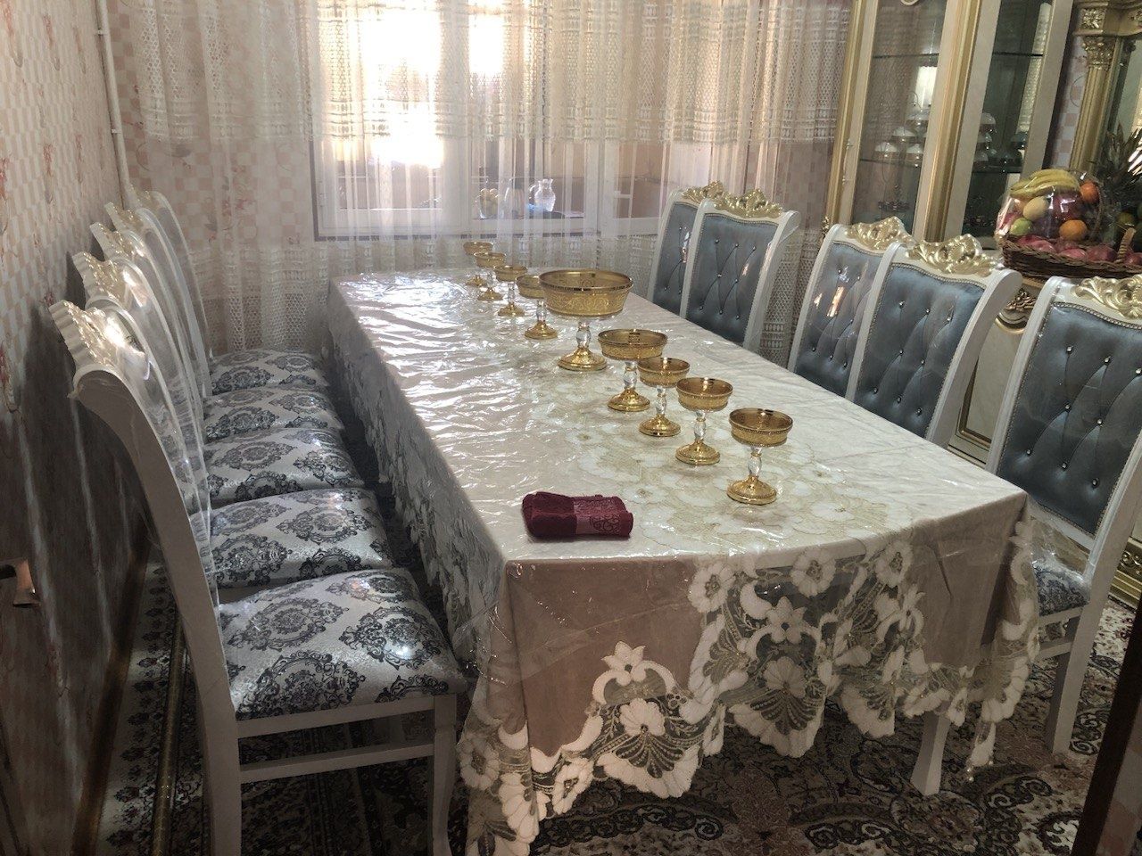 Стол стул комплект сотилади