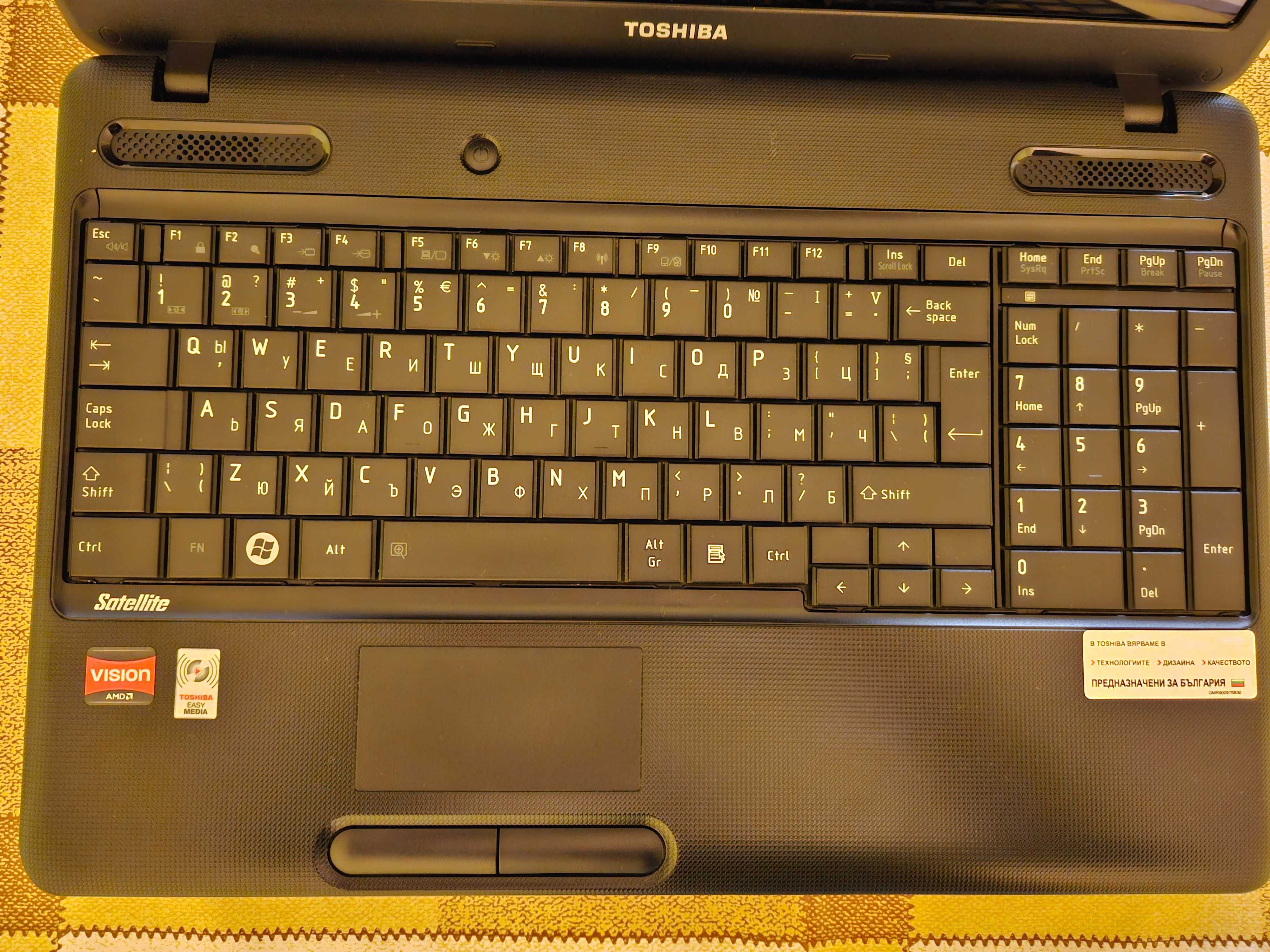 Продава се лаптоп "Toshiba", модел: "Satellite C660D-15K"