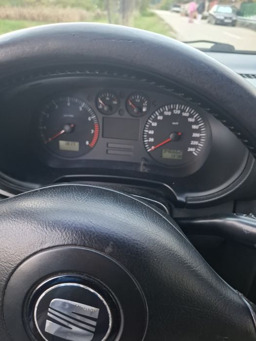 Vând seat leon 1.6 16v 2003