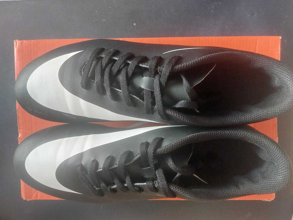 NIKE Bravata II FG