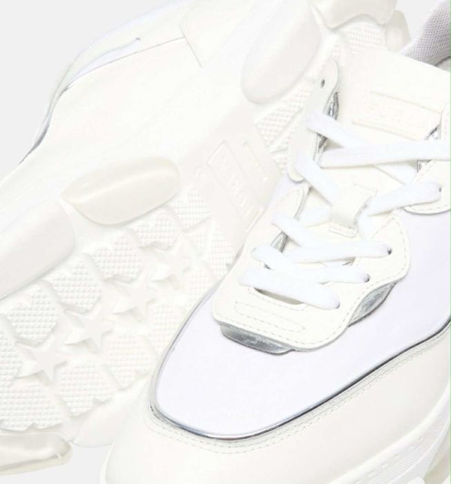 Нови сникърси Furla